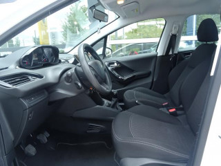 Peugeot 208 1.6 HDI N1 