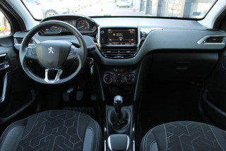 Peugeot 2008 1.2 PURETECH ACTIVE 