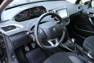 Peugeot 2008 1.2 PURETECH ACTIVE 