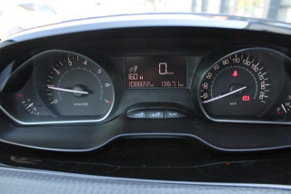 Peugeot 2008 1.2 PURETECH ACTIVE 