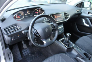 PEUGEOT 308 1.2 PURETECH 