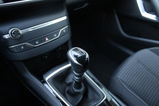 PEUGEOT 308 1.2 PURETECH 