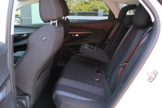 Peugeot 3008 1.5 HDI AUT 