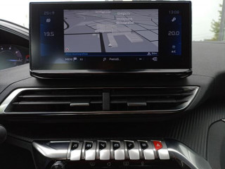 Peugeot 3008 1.5 Bussines AUT