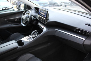 PEUGEOT 3008 1.5 HDI AUT 