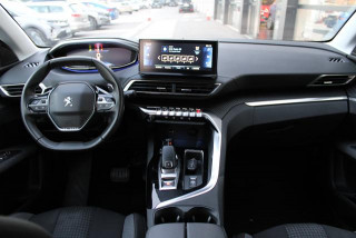 PEUGEOT 3008 1.5 HDI AUT 