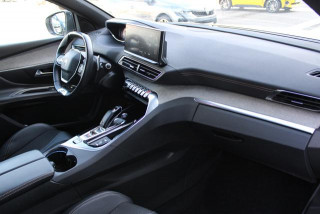 Peugeot 3008 1.5HDI GTLine AUT 