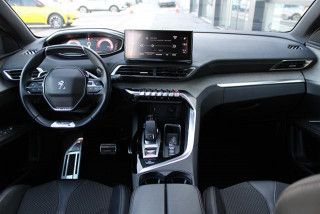 Peugeot 3008 1.5HDI GTLine AUT 