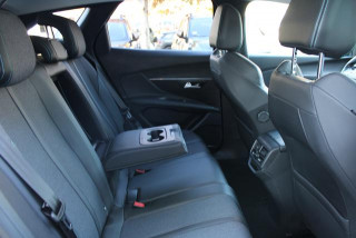 Peugeot 3008 1.2 PURETECH 