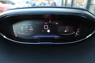 Peugeot 3008 1.2 PURETECH 