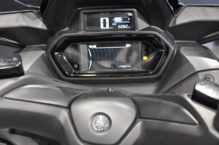 Yamaha X MAX 