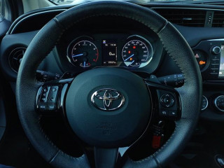 Toyota Yaris 1.5 Sol AUT 