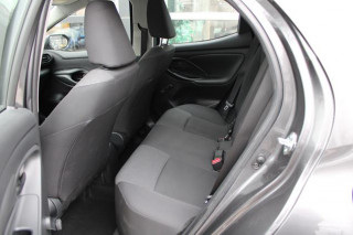 Toyota Yaris 1.0 