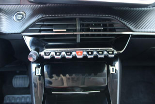 Peugeot 2008 1.5 HDI AUT 