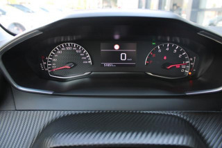 Peugeot 208 1.2 puretech 