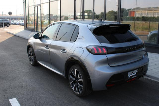Peugeot 208 1.2 GT LINE AUT 