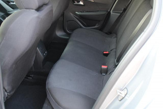 Peugeot 208 1.2 GT LINE AUT 