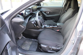 Peugeot 208 1.2 GT LINE AUT 