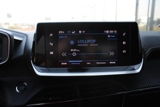 Peugeot 208 1.2 GT LINE AUT 