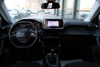 Peugeot 2008 1.2 Business 