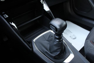 Peugeot 2008 1.2 Business 
