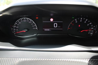Peugeot 2008 1.2 Allure 