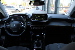 Peugeot 2008 1.2 PURETECH ACTIVE 