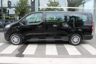 Opel Vivaro 2.0 L 180 A 8 