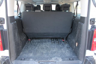 Opel Vivaro 2.0 L 180 A 8 