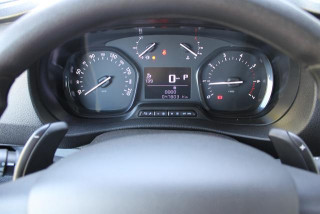 Opel Vivaro 2.0 L 180 A 8 