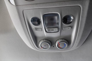 OPEL VIVARO 2.0 AUT 