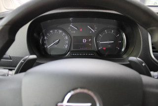 OPEL VIVARO 2.0 AUT 