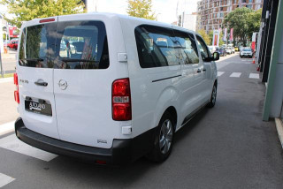Opel Vivaro 2.0 L 180 A 8 