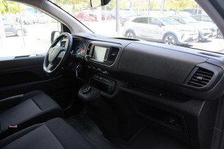 Opel Vivaro 2.0 L 180 A 8 