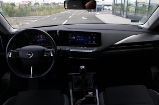 Opel Astra L 1.2 Edition 