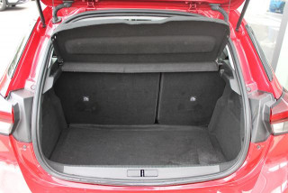 Opel Corsa F 1.2 