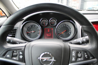 Opel Astra J 1.6 cdti AUT 