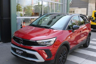 Opel Crossland X 1.2TURBO M6 