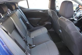 Opel Astra K 1.5 CDTI EDITION 