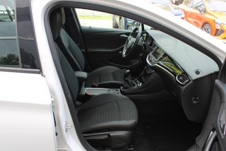 Opel Astra K 1.2 TURBO ELEGANCE 