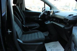 Opel Combo 1.5 HDI AUT 
