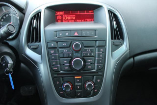 Opel Astra J 1.6 TWIN. ENJOY AUT 