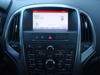 Opel Astra J 1.6 Enjoy 