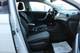 Opel Grandland X 1.5 HDI Business AUT 