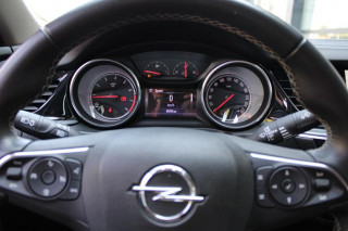 Opel Insignia 1.5 