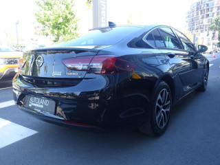 Opel Insignia 1.6 cdti Edition 