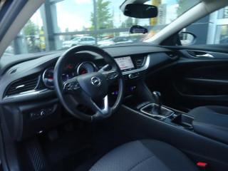 Opel Insignia 1.6 cdti Edition 