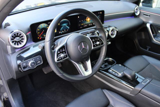Mercedes Benz A 180 1.3 MHEV DCT 