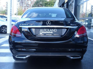 Mercedes Benz C 220 D 4MATIC 