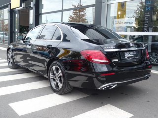 Mercedes Benz E 220 D 4MATIC 